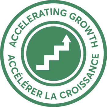 An arrow zigzagging its way upwards sits in the centre of an illustration that says Accelerating Growth (Accélérer la croissance)