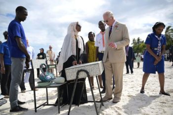 His Majesty interacts with Twende Green Ecocycle's eco-desk